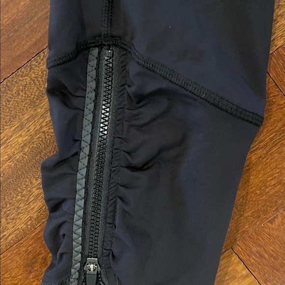 Lululemon leggings - Picture 3 of 3